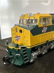 Aristocraft Dash-9 Diesel Locomotive 1:29 CNW 8671 Gauge 1 ART-23007-B